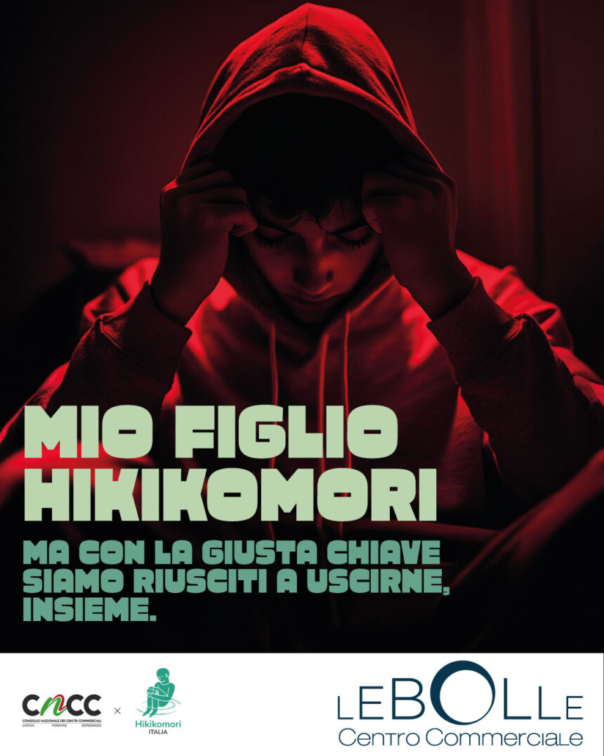 MIO FIGLIO HIKIKOMORI